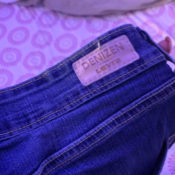 Jeans - Picture 3 of 4